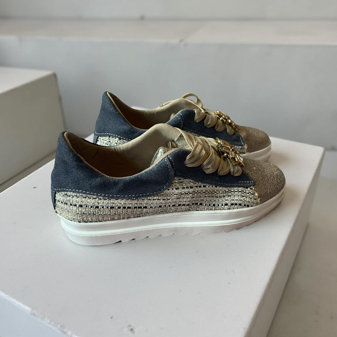 SNEAKERS - SILVER SPARKLE WITH NAVY LEATHER SIZE 41