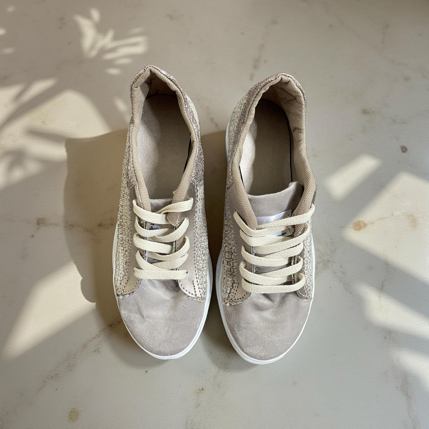 SNEAKERS -  SPARKLE, TEXTURED GREY AND PEWTER LEATHER - SIZE 39