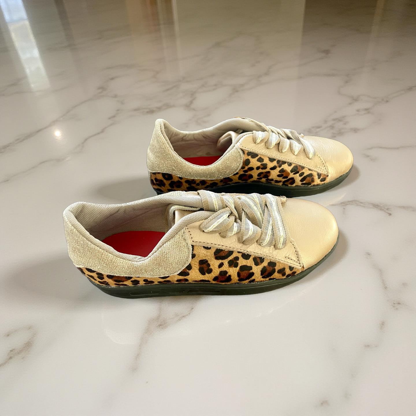 SNEAKERS -  GOLD AND LEOPARD PRINT LEATHER - SIZE 38
