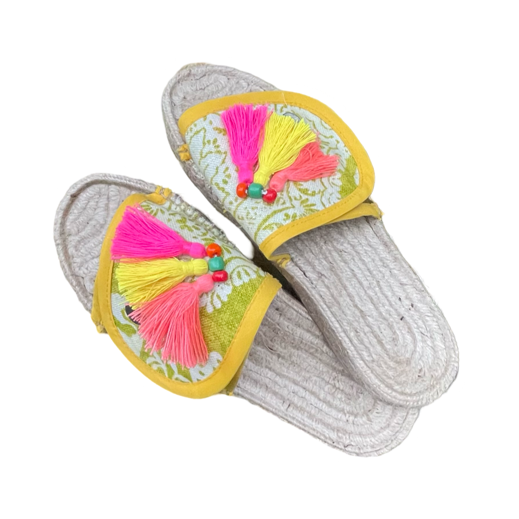 SANDALS -   NEON TASSELED slides