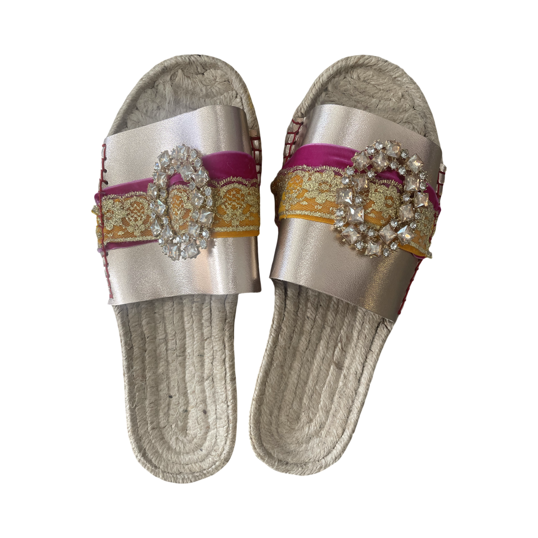 SANDALS -   ROSE GOLD LEATHER slides