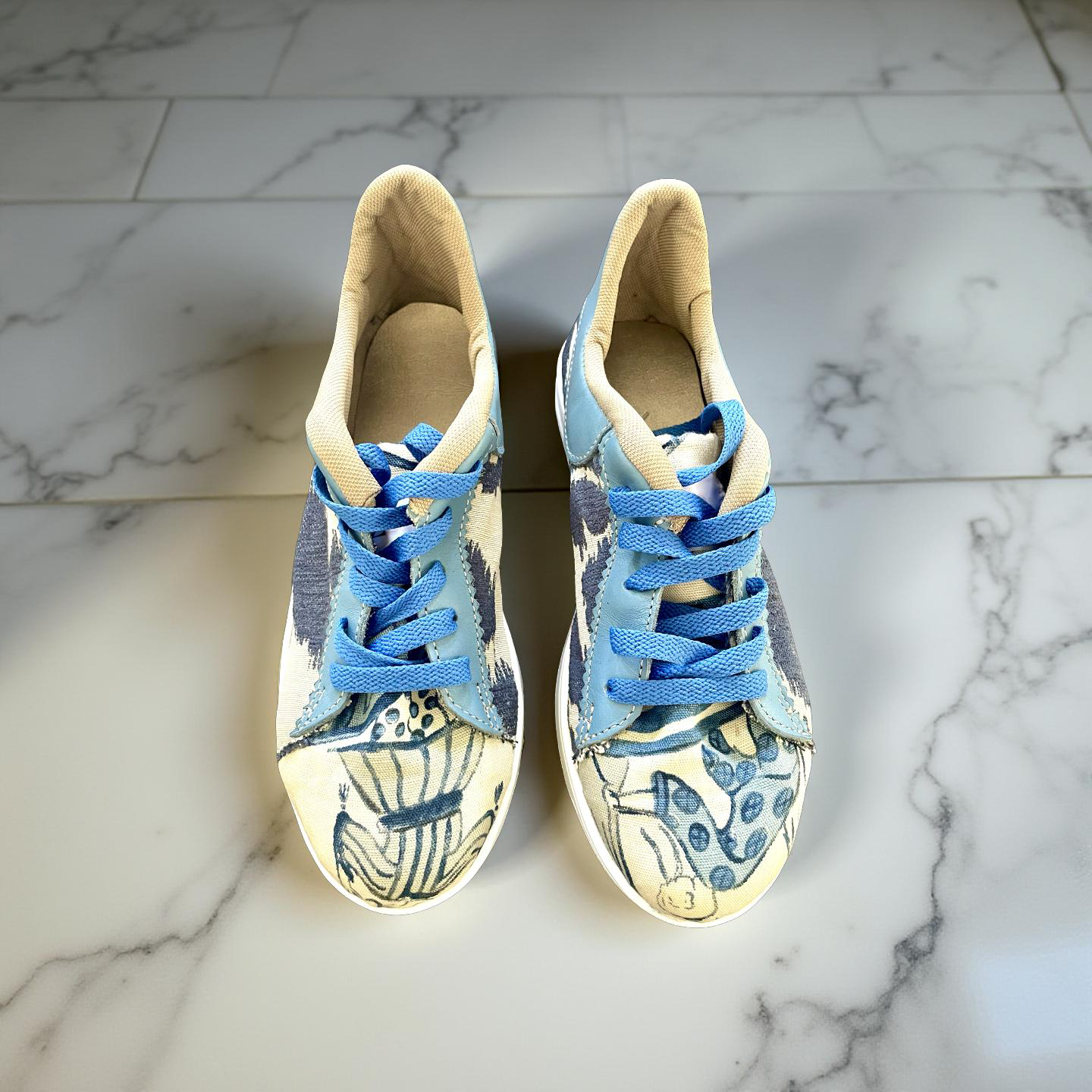 SNEAKERS - POWDER BLUE LEATHER AND NAVY FABRICS - SIZE 38