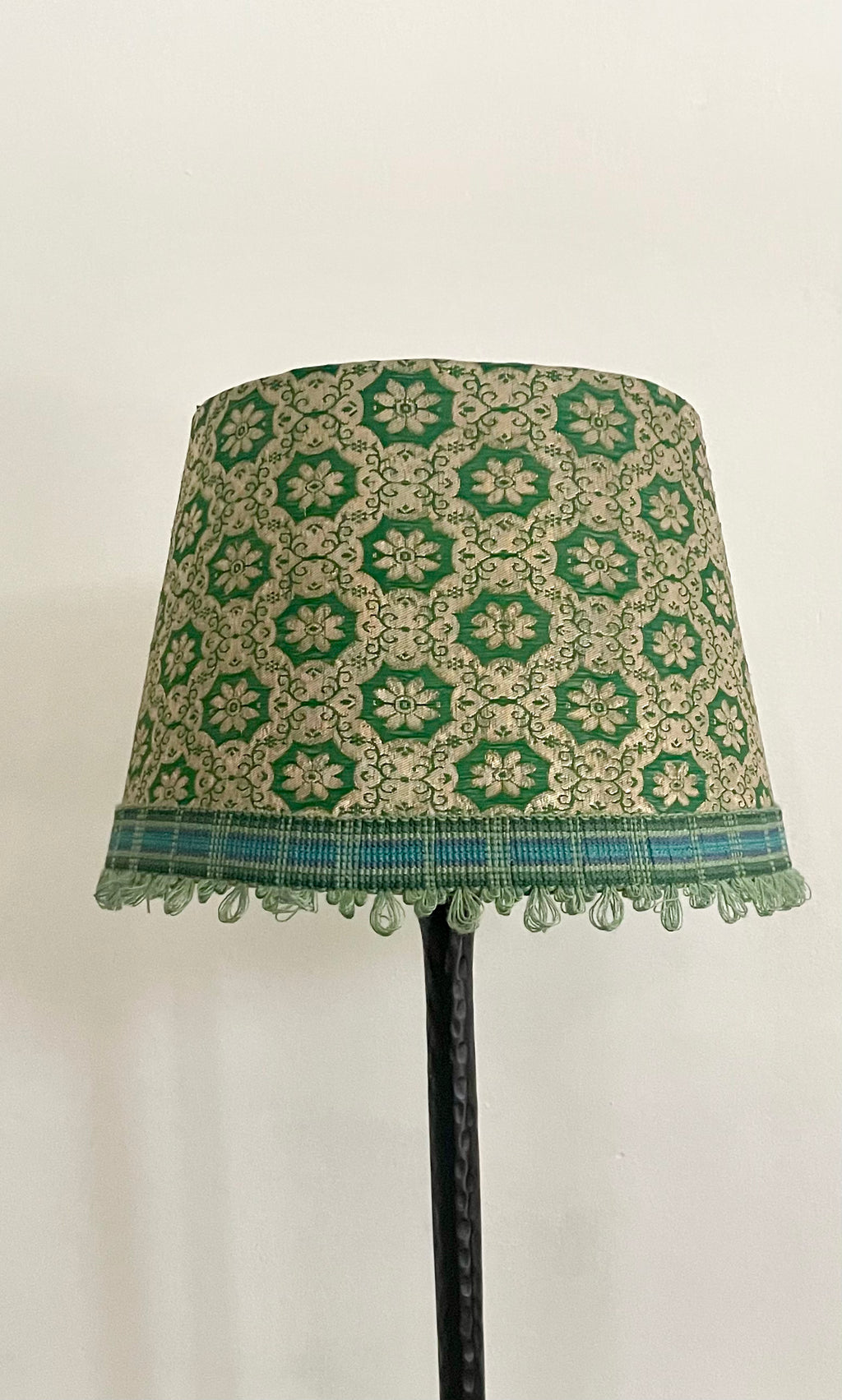 GREEN SARI LAMP SHADE