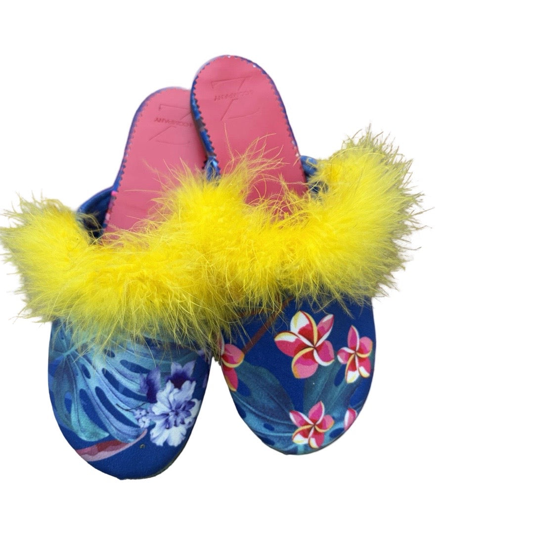 FEATHER TRIMMED VELVET BABOUCHE STYLE MULES - SIZE 7