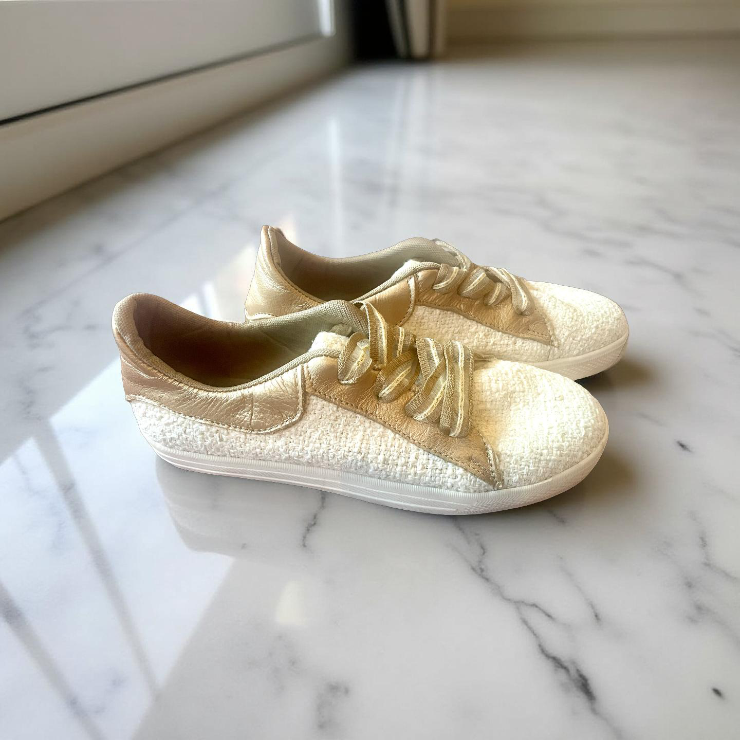 SNEAKERS - CHAMPAGNE SPARKLE AND PALE GOLD LEATHER SIZE 40