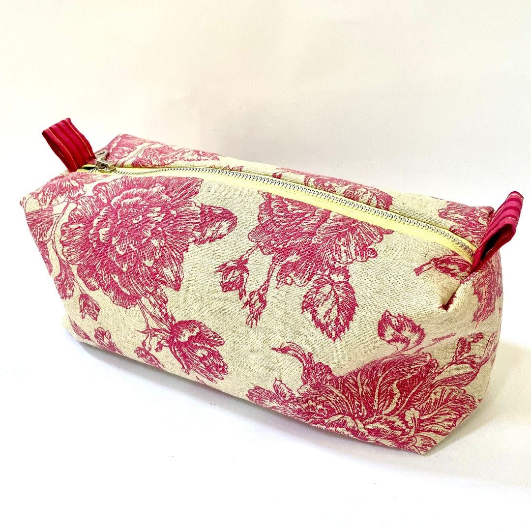 Using different fabric designs for our cosmetic bags enable us to pair style and function. Each bag is finished with a coloured zip and lining in either a Liberty of London cotton or a neon waterproof lining. Our bags are perfectly sized in order to fit all those goodies you like to travel with.  Dimensions (approx)- height 13cm x length 25cm x depth 10cm