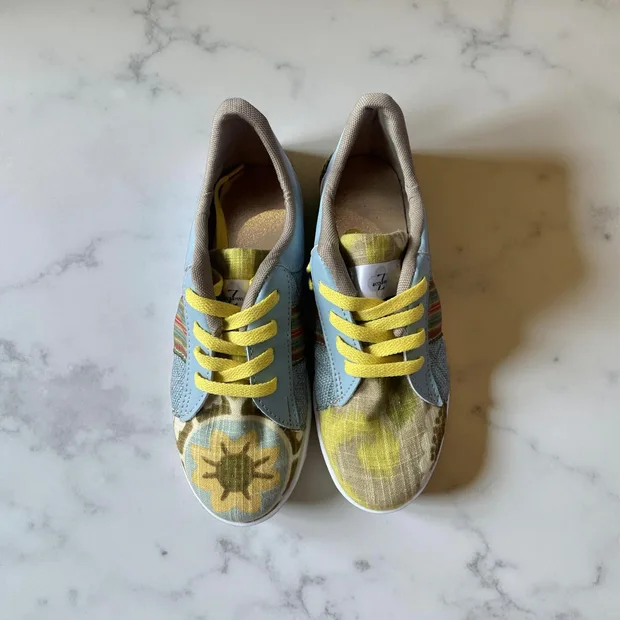 Sneakers - Pale Blue and Chartreuse - Size 37